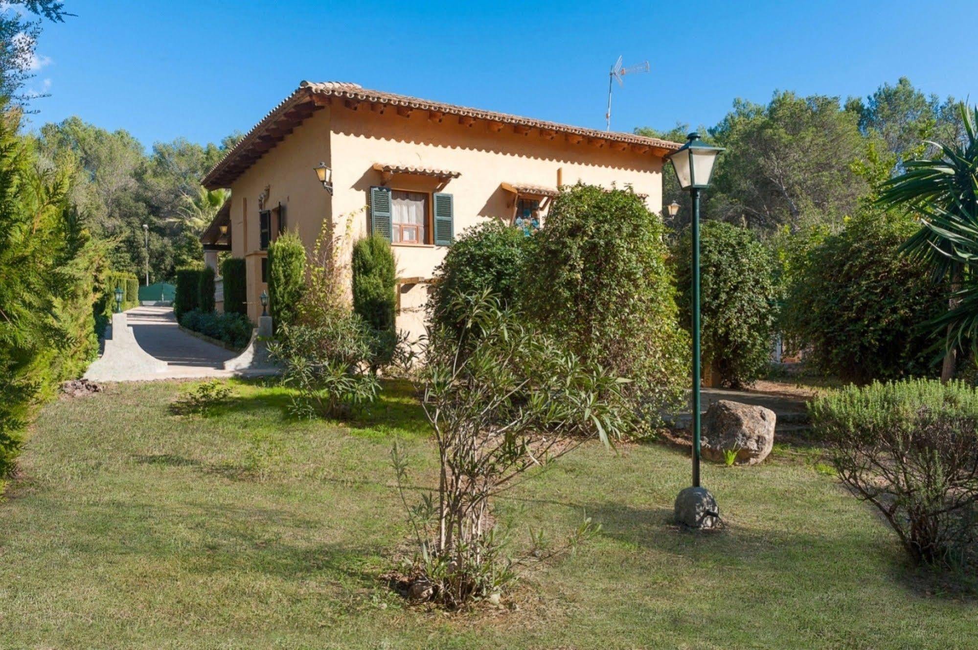 Els Pins Villa Crestatx Bagian luar foto