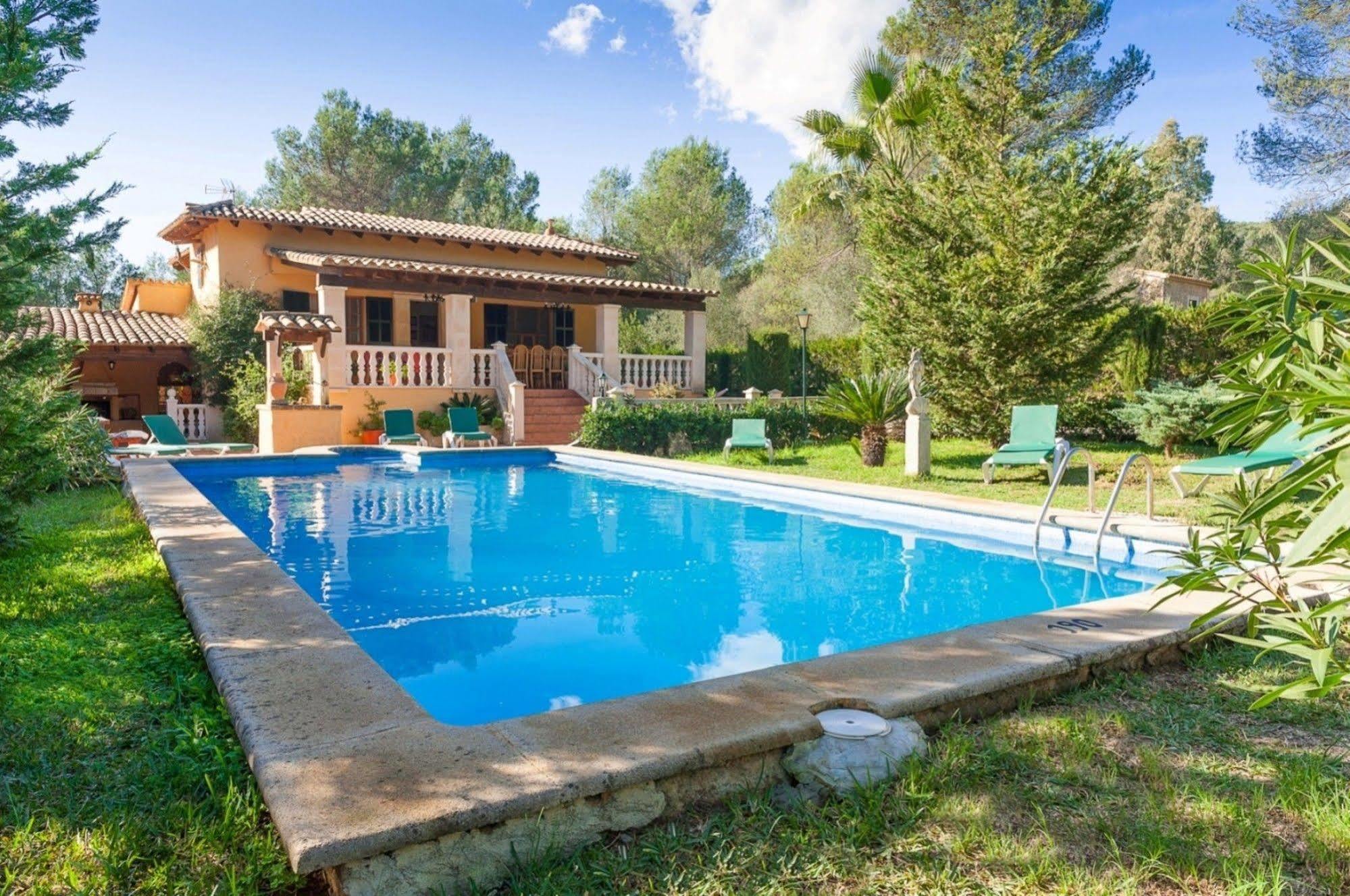 Els Pins Villa Crestatx Bagian luar foto